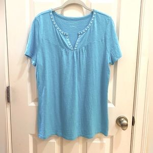 Talbots split neck short sleeve tee shirt in turquoise blue shade. Size- Medium
